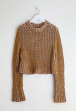 Ladda upp bild till gallerivisning, Handstickad Tröja - Återvunna PET-flaskor